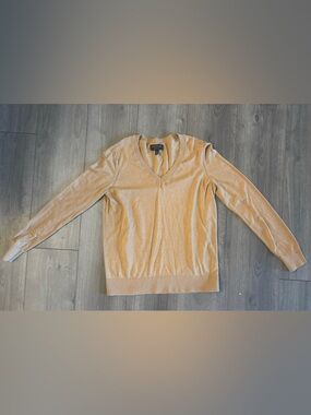 Banana Republic Women's V-Neck Sweater in Camel Tan
